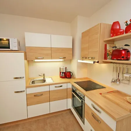Annika - 07 Mit Suedbalkon * Sellin (Rugen)
