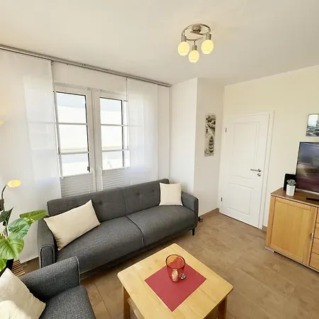 Annika - Whg 07 Mit Suedbalkon * Sellin (Rugen)